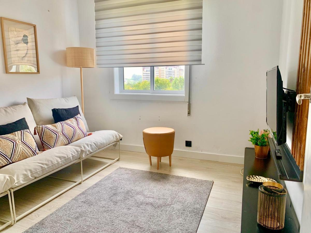 Grey House - Feel The Vibe Apartment Vigo Bagian luar foto